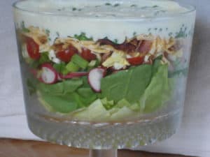 7 layer salad, split pea soup, punch, tyler by front door 018