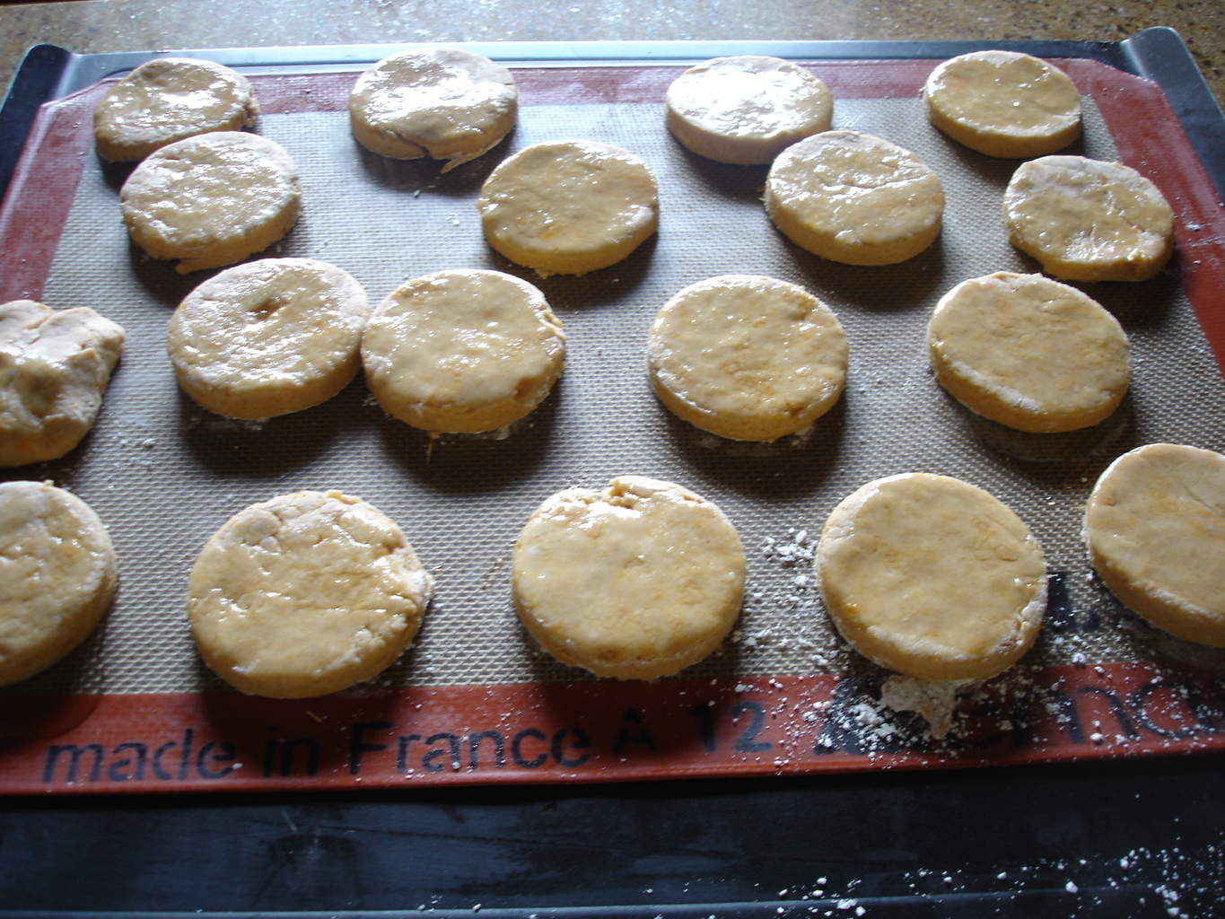 https://syrupandbiscuits.com/wp-content/uploads/2011/09/sweet-potato-biscuits-012.jpg