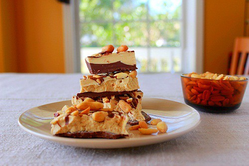 Peanut Butter Chocolate Bark ~ Syrup and Biscuits