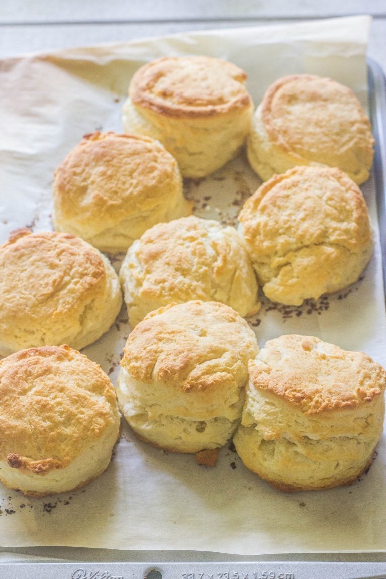 How to make Buttermilk Biscuits Syrup and Biscuits